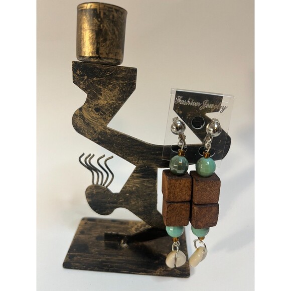 Cowrie Shells, Metal, Resin Clip On Earrings 4 Pair Dangles 2"-4" USA Made G5 - Picture 4 of 10